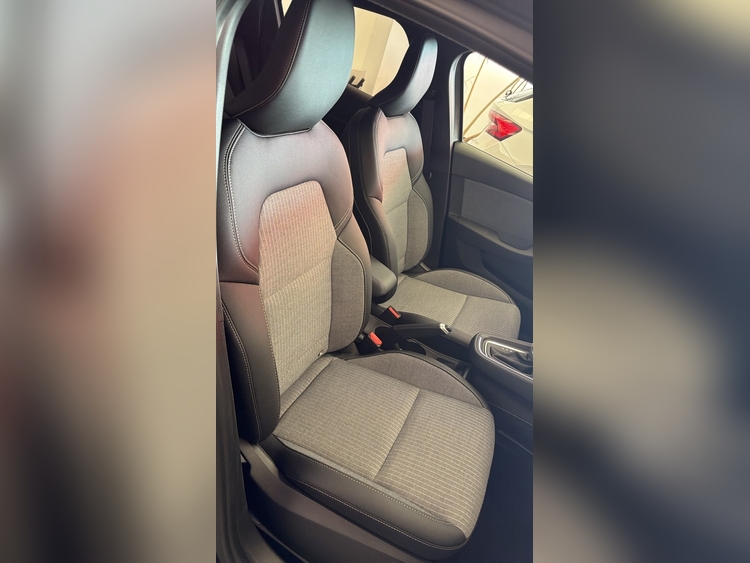 Renault Clio Techno E-TECH full hybrid 103kW (145CV) - SS foto 6